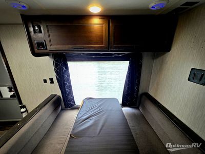 2020 Forest River Cherokee Grey Wolf — photo 7 view