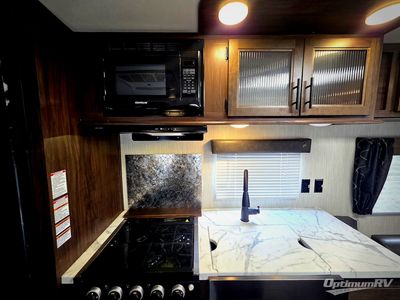 2020 Forest River Cherokee Grey Wolf — photo 10 view