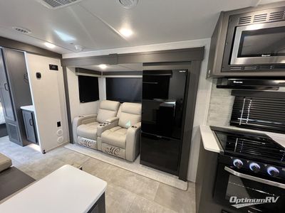 2025 Forest River Flagstaff Super Lite - Photo 10