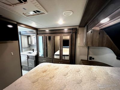 2021 Grand Design Solitude S-Class - Photo 23