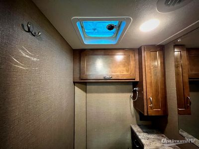 2019 Winnebago Outlook - Photo 23