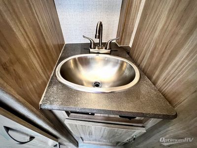 2021 Winnebago Micro Minnie - Photo 15