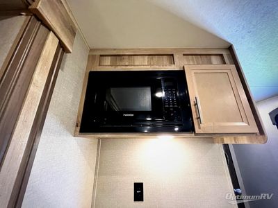 2020 Coachmen Catalina - Photo 11