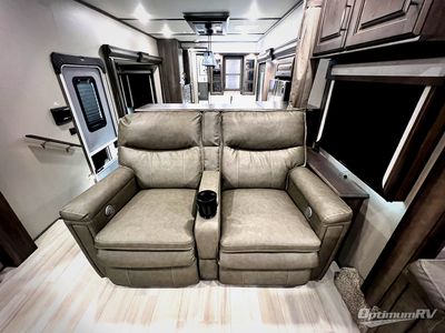 2021 Grand Design Solitude - Photo 6