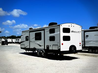 2022 Keystone Bullet - Photo 3