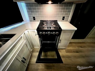 2027 Forest River Puma Vista — photo 8 view