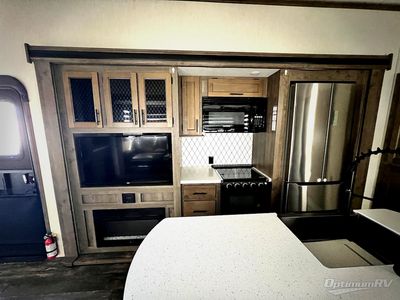 2021 Forest River Sabre — photo 9 view