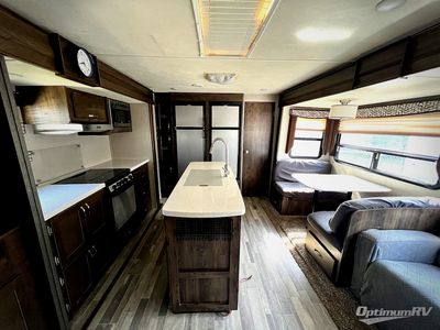 2019 Dutchmen Aerolite — interior view
