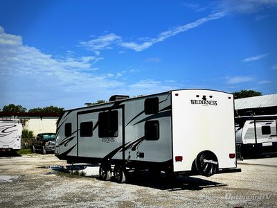 2019 Heartland Wilderness — rear three-quarter view