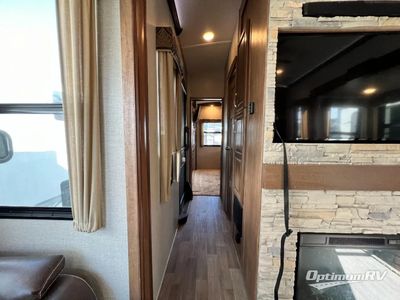 2018 Keystone Montana - Photo 14