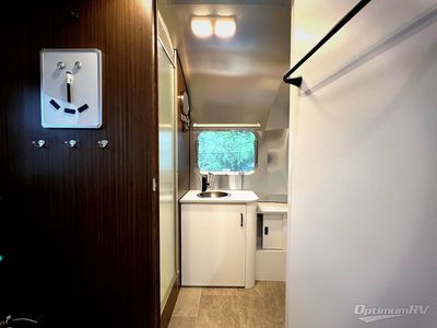 2022 Airstream Caravel - Photo 15