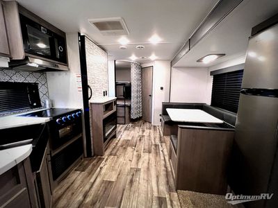 2022 Dutchmen Coleman Lantern - Photo 4