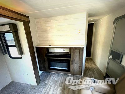 2020 Forest River Wildwood - Photo 5