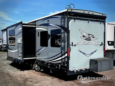 2017 Jayco Seismic - Photo 3
