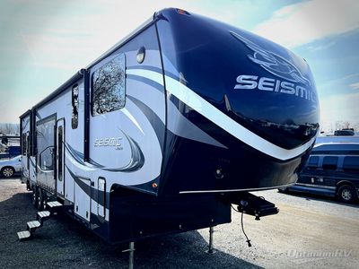 2017 Jayco Seismic - Photo 1