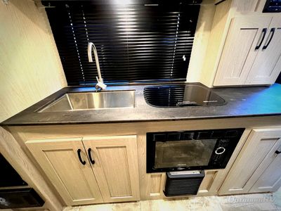 2022 Coachmen Apex Nano - Photo 17
