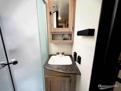 2024 Coachmen Northern Spirit Ultra Lite - Photo 33