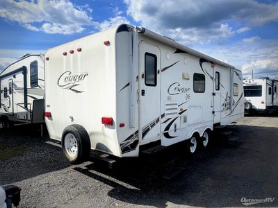 2010 Keystone Cougar - Photo 2