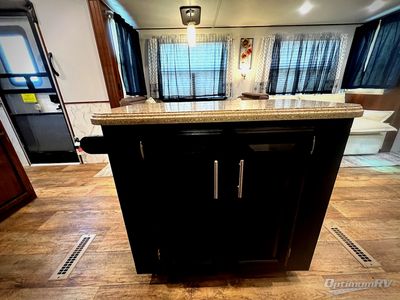 2017 Jayco Eagle — photo 10 view