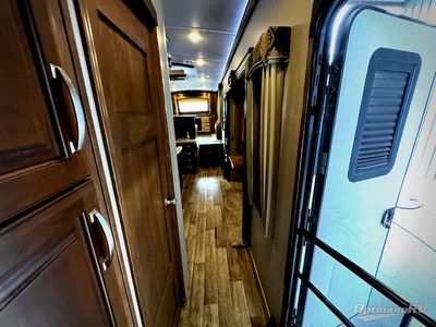 2018 Keystone Montana - Photo 7
