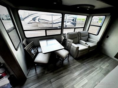 2023 Grand Design Solitude S-Class — photo 9 view