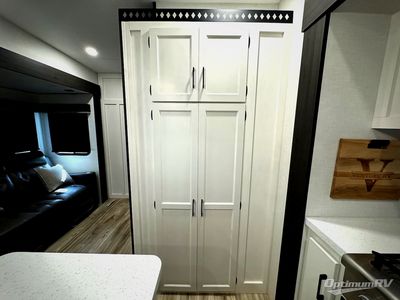 2027 Venture RV SportTrek Touring Edition — photo 8 view