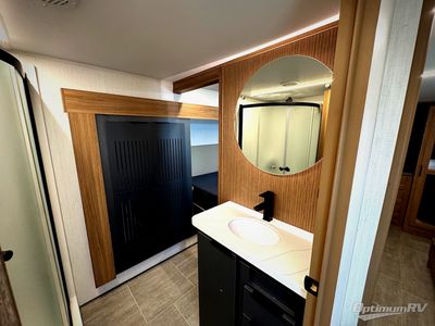 2025 Heartland Corterra — photo 10 view