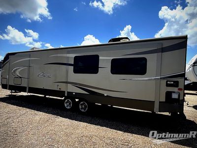 2017 Keystone Cougar — rear three-quarter view