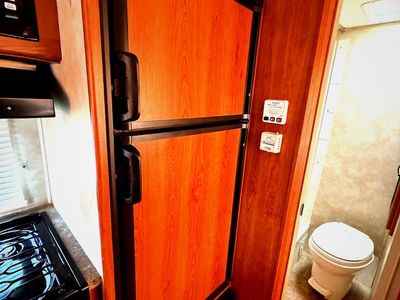 2012 Coachmen Freedom Express LTZ - Photo 11