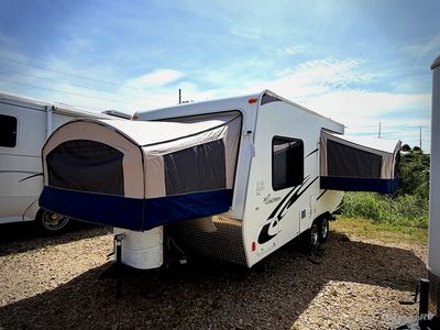 2012 Coachmen Freedom Express LTZ - Photo 4