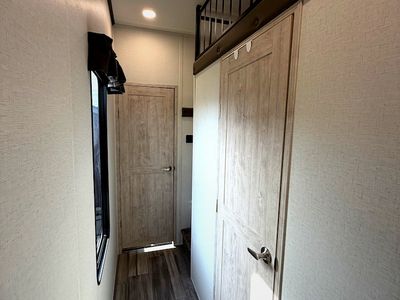 2024 Forest River Sierra - Photo 19
