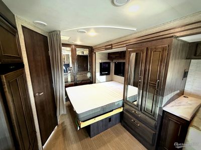 2022 Entegra Coach Odyssey - Photo 9