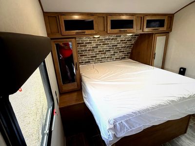 2023 Forest River Cherokee Alpha Wolf — photo 15 view