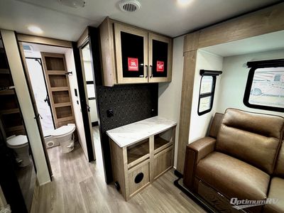 2026 Grand Design Imagine XLS - Photo 8