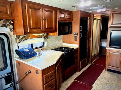 2011 Tiffin Allegro - Photo 8