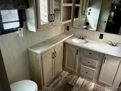 2022 Forest River Sierra - Photo 12