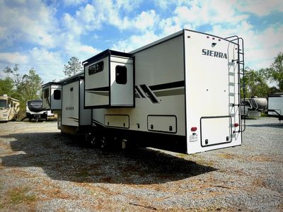 2022 Forest River Sierra - Photo 3