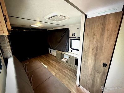 2026 Sunset Park RV Sun Lite — engine compartment view