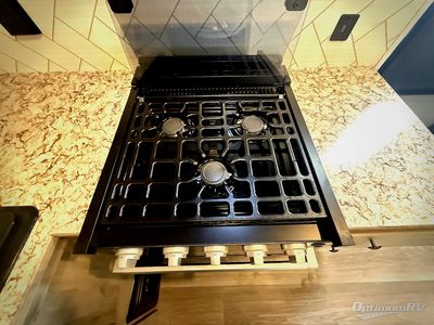 2026 Sunset Park RV Sun Lite — photo 10 view