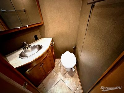 2018 Winnebago Forza — photo 23 view