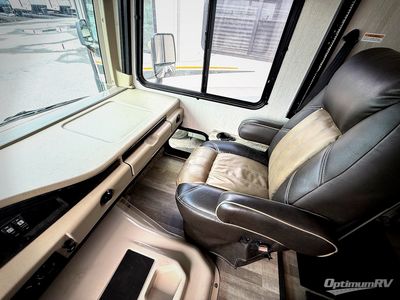 2020 Holiday Rambler Admiral — photo 8 view