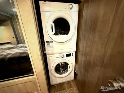 2022 Coachmen Catalina — photo 16 view