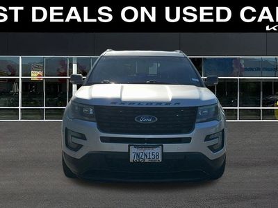 2016 Ford Explorer — rear three-quarter view