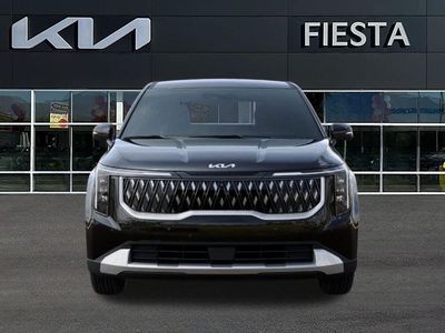 2026 Kia Carnival — side profile view
