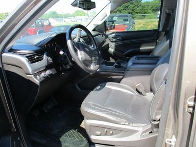 2016 Chevrolet Tahoe LT 4X4 — photo 14 view
