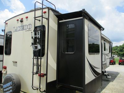 2018 Keystone Laredo — interior view