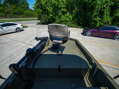 2014 Tracker Boats GRIZZLY 1754 SC — photo 11 view