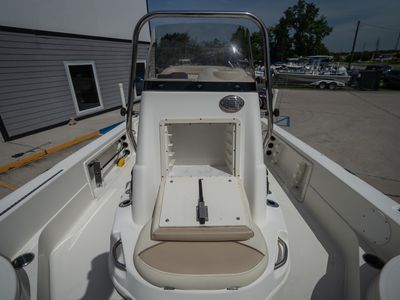 2017 Nauticstar 227 XTS — photo 23 view