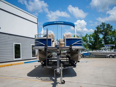 2017 Sun Tracker 22DLX Fishing Barge — rear three-quarter view