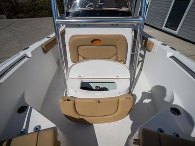 2015 Sportsman Open 212 Center Console — photo 13 view